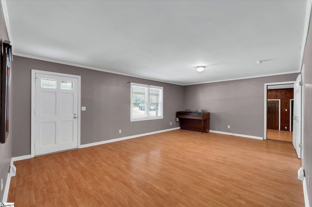 4208 Old Buncombe Road, Greenville, SC 29617