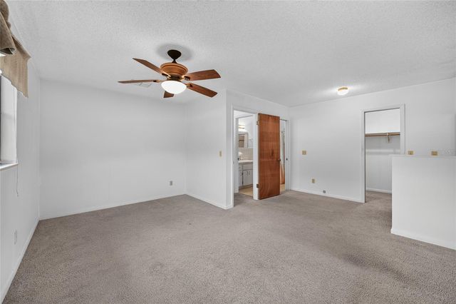 610 FOURTH AVENUE, Lady Lake, FL 32159