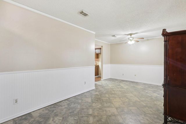 1628 Oak Ridge Drive, Dickinson, TX 77539