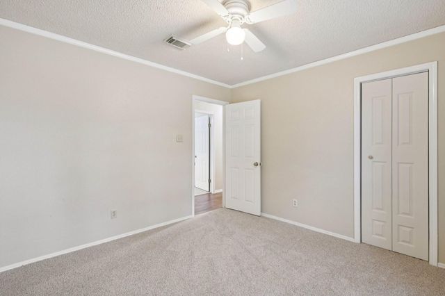 1628 Oak Ridge Drive, Dickinson, TX 77539