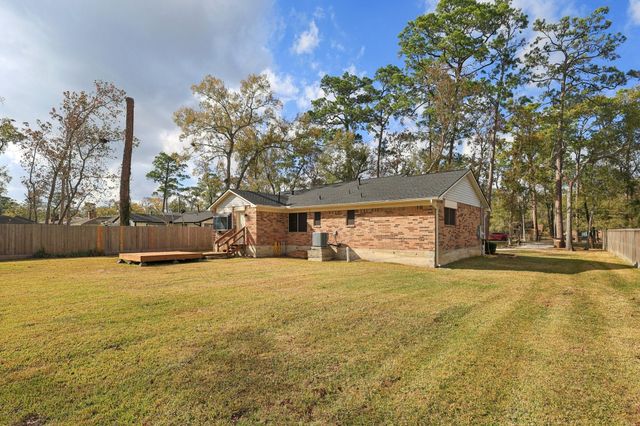 1628 Oak Ridge Drive, Dickinson, TX 77539