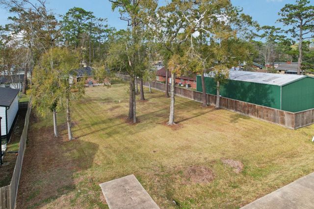 1628 Oak Ridge Drive, Dickinson, TX 77539