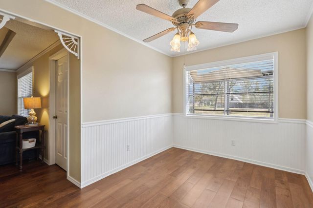 1628 Oak Ridge Drive, Dickinson, TX 77539