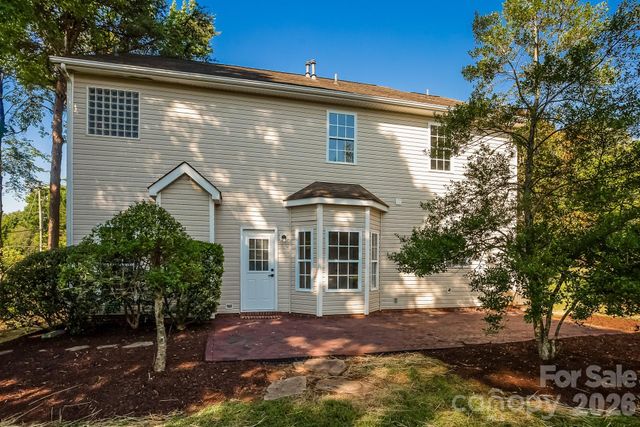 6804 Sweetfield Drive, Huntersville, NC 28078