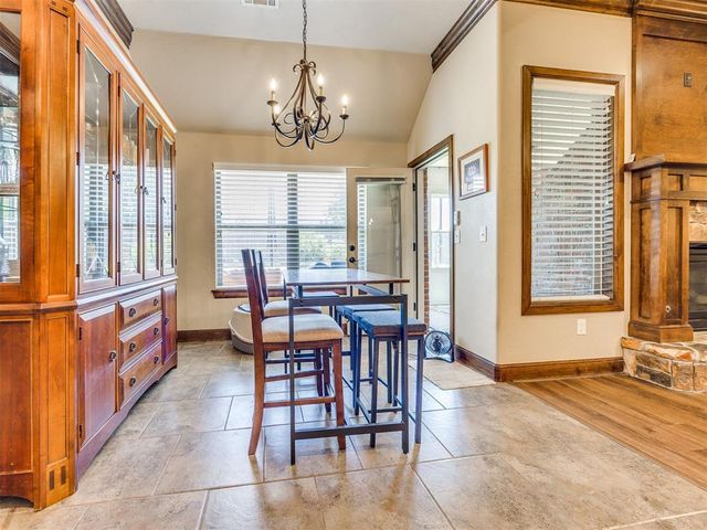 712 Kearny Lane, Yukon, OK 73099