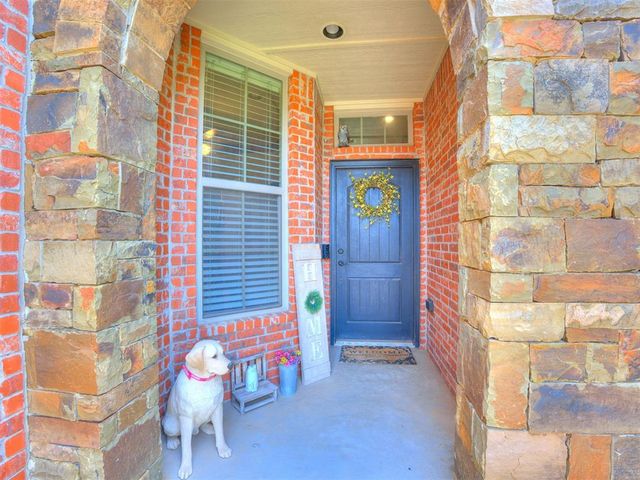 712 Kearny Lane, Yukon, OK 73099