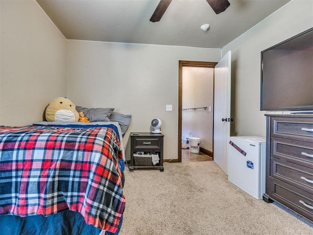 712 Kearny Lane, Yukon, OK 73099