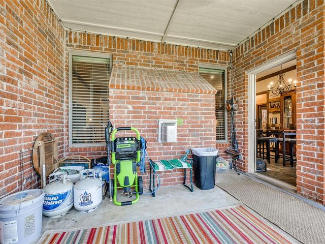 712 Kearny Lane, Yukon, OK 73099