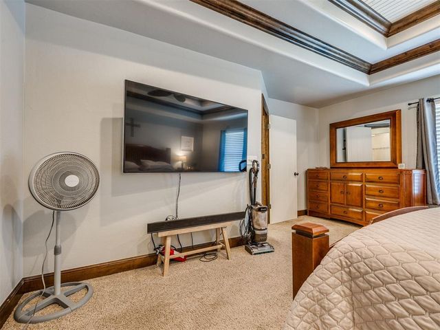 712 Kearny Lane, Yukon, OK 73099