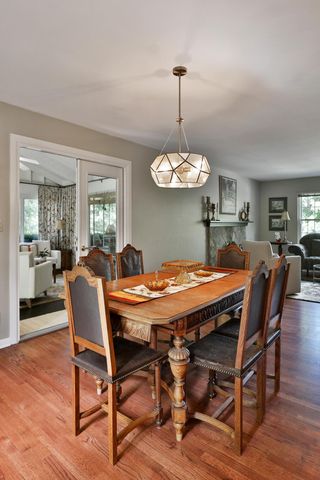286 Beverly Place, Worthington, OH 43085