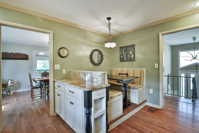 286 Beverly Place, Worthington, OH 43085