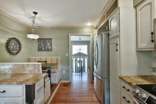 286 Beverly Place, Worthington, OH 43085