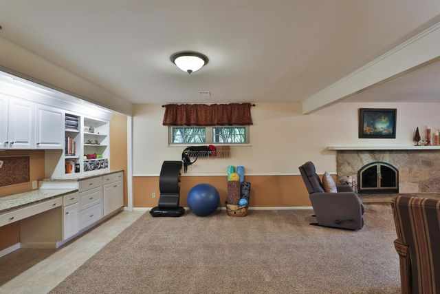 286 Beverly Place, Worthington, OH 43085