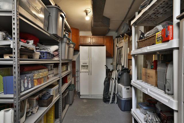 286 Beverly Place, Worthington, OH 43085