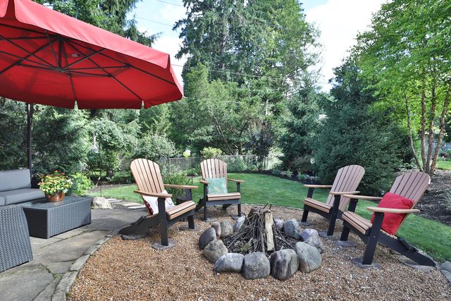 286 Beverly Place, Worthington, OH 43085
