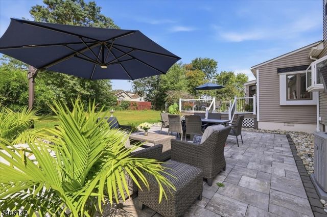12 Norfolk Road, Franklin Twp., NJ 08873