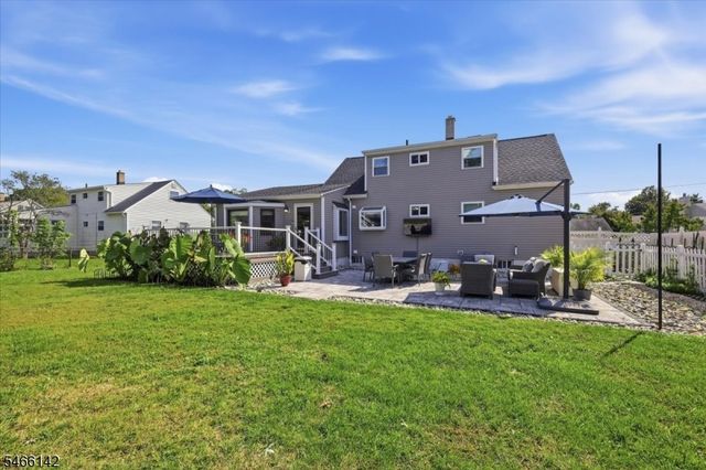 12 Norfolk Road, Franklin Twp., NJ 08873
