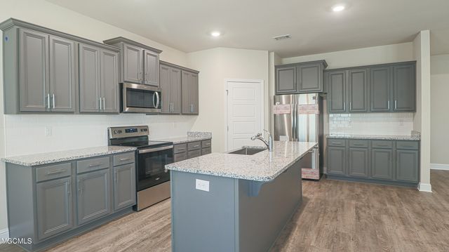 10749 Chapelwood Drive, Gulfport, MS 39503