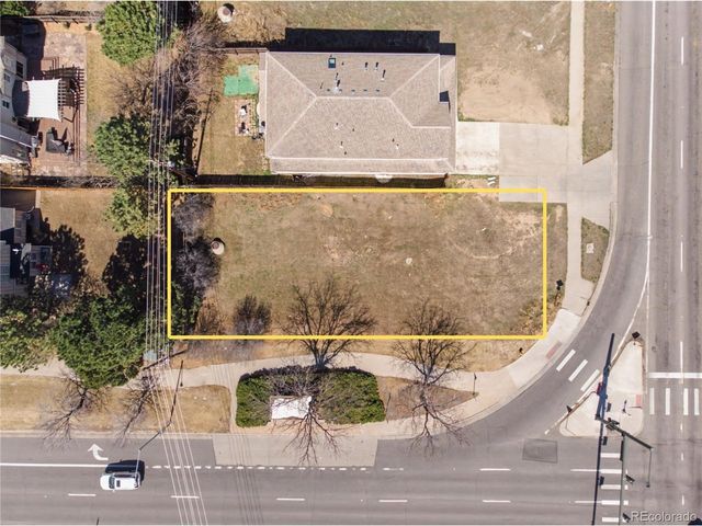 295 S Monaco Pkwy, Denver, CO 80224