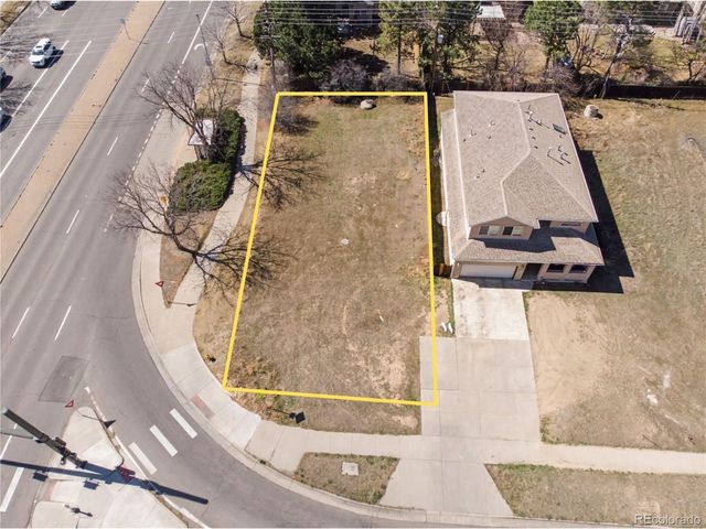 295 S Monaco Pkwy, Denver, CO 80224