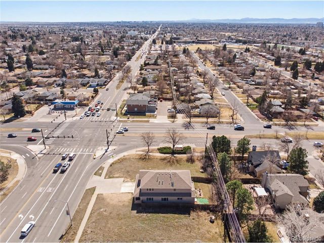 295 S Monaco Pkwy, Denver, CO 80224