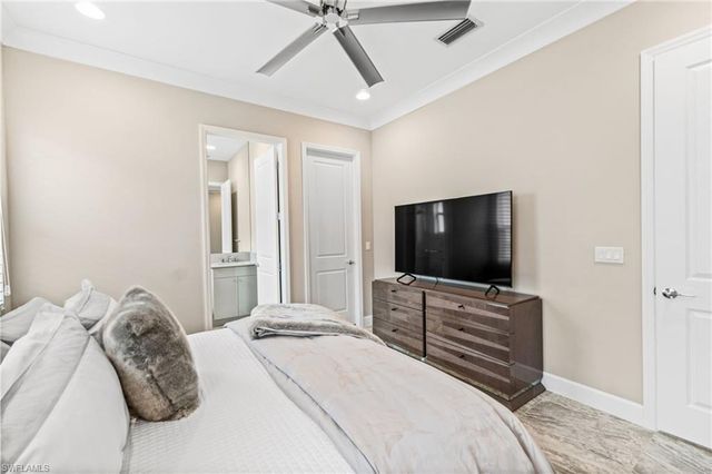 12033 Azalea WAY, Naples, FL 34120