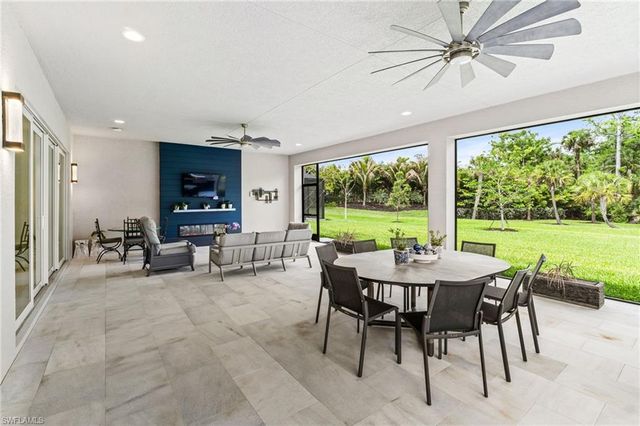 12033 Azalea WAY, Naples, FL 34120