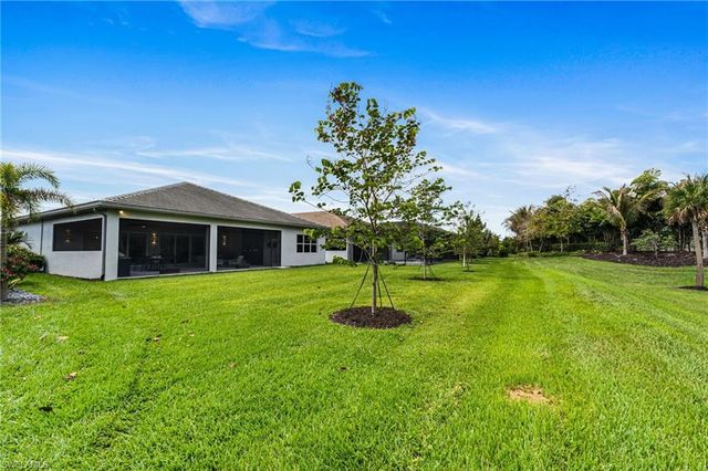 12033 Azalea WAY, Naples, FL 34120