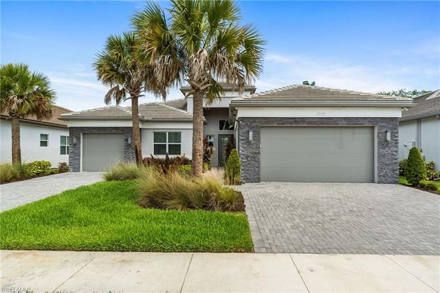 12033 Azalea WAY, Naples, FL 34120