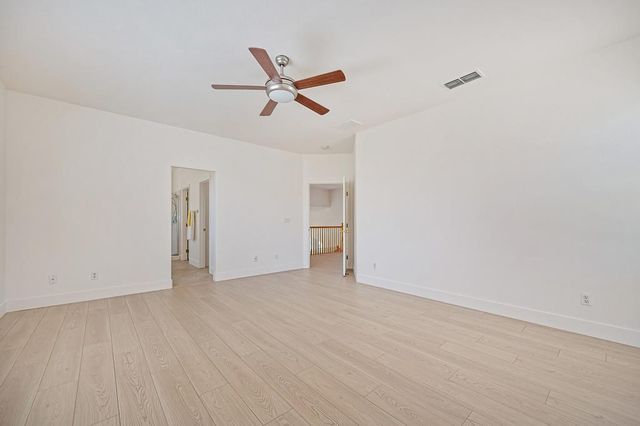 1956 Saint Patrick Way, Roseville, CA 95747