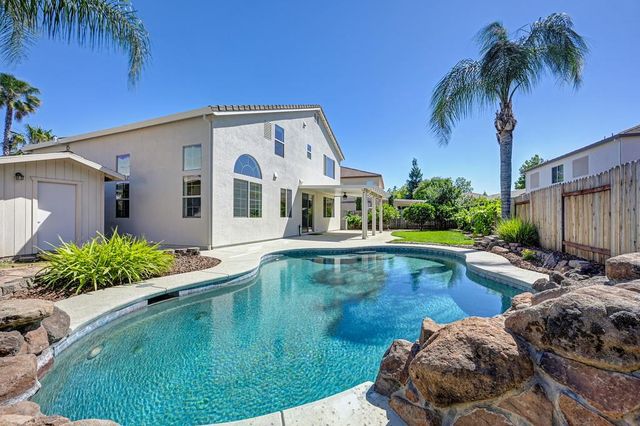 1956 Saint Patrick Way, Roseville, CA 95747