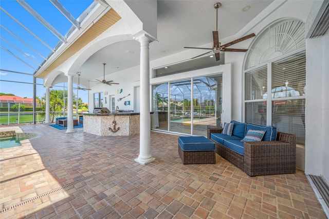 9801 COMPASS POINT WAY, Tampa, FL 33615
