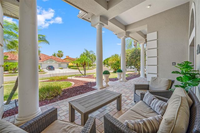 9801 COMPASS POINT WAY, Tampa, FL 33615