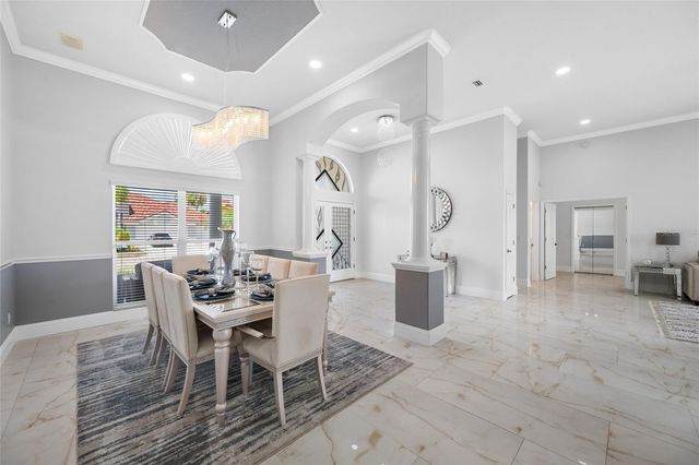 9801 COMPASS POINT WAY, Tampa, FL 33615