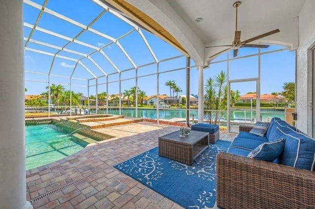 9801 COMPASS POINT WAY, Tampa, FL 33615