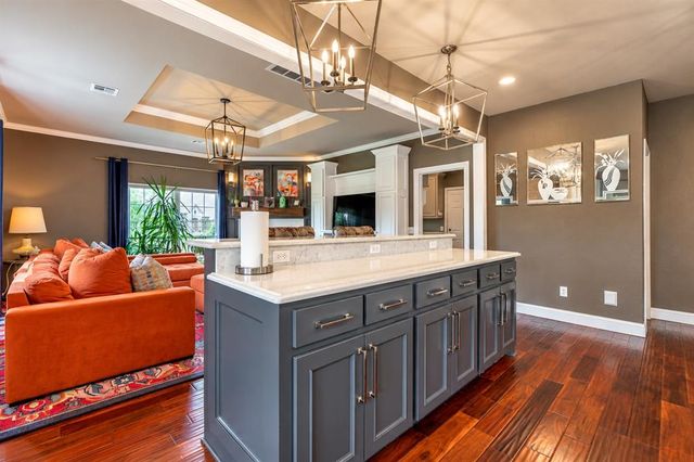 4000 Newburg Drive, Choctaw, OK 73020