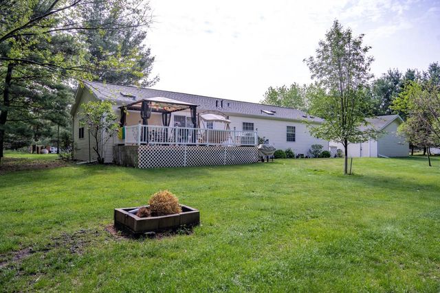 2145 Wigwam Street, Friendship, WI 53934