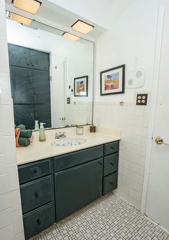 516 S Weller Avenue, Springfield, MO 65802