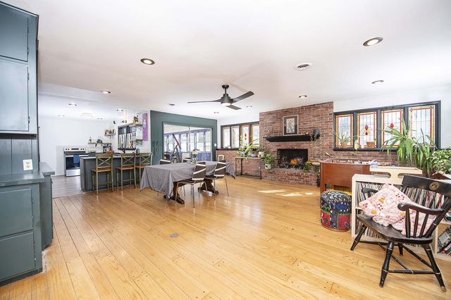 516 S Weller Avenue, Springfield, MO 65802