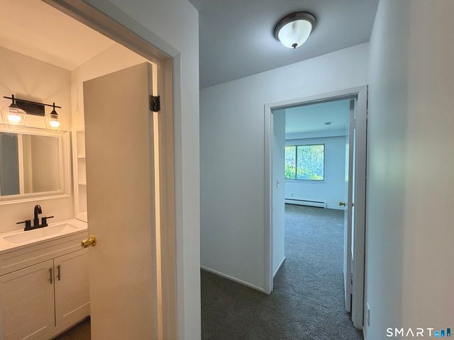 154 Cold Spring Road 86, Stamford, CT 06905