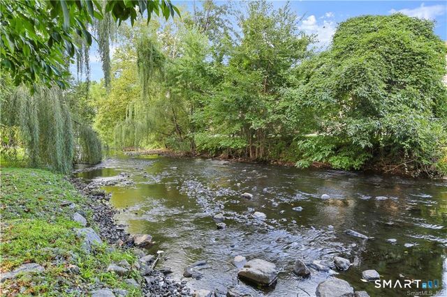 154 Cold Spring Road 86, Stamford, CT 06905