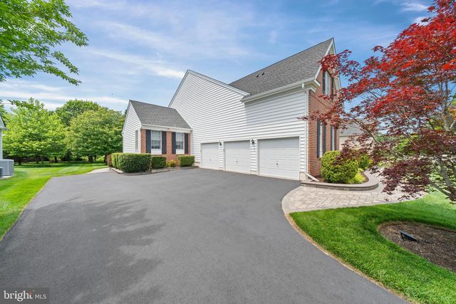 1427 OLMSTED DR, Bear, DE 19701