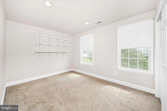 1427 OLMSTED DR, Bear, DE 19701