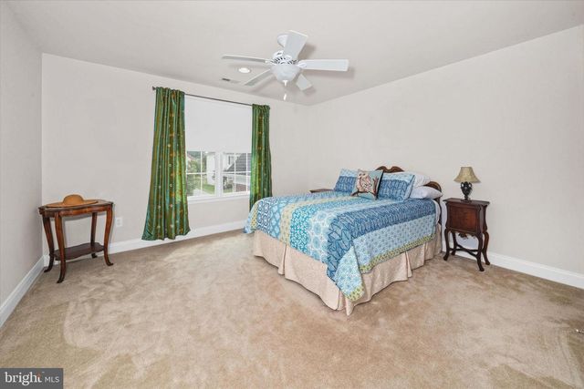 1427 OLMSTED DR, Bear, DE 19701