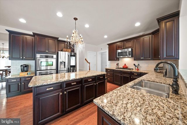 1427 OLMSTED DR, Bear, DE 19701