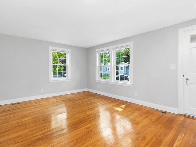 22 Grove Road, Waltham, MA 02451