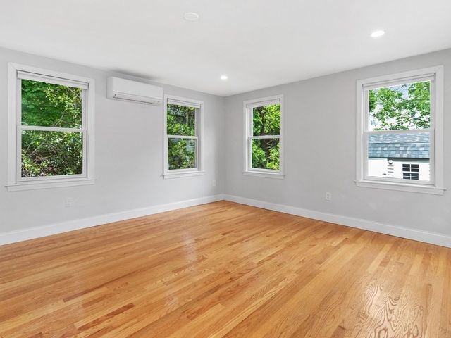 22 Grove Road, Waltham, MA 02451