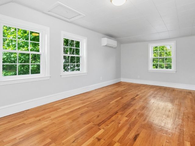 22 Grove Road, Waltham, MA 02451