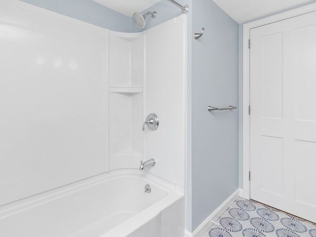 22 Grove Road, Waltham, MA 02451