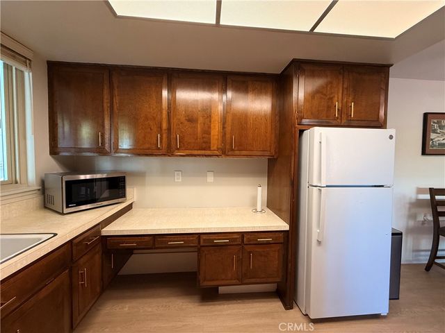 1811 Saint John Road 41E, Seal Beach, CA 90740